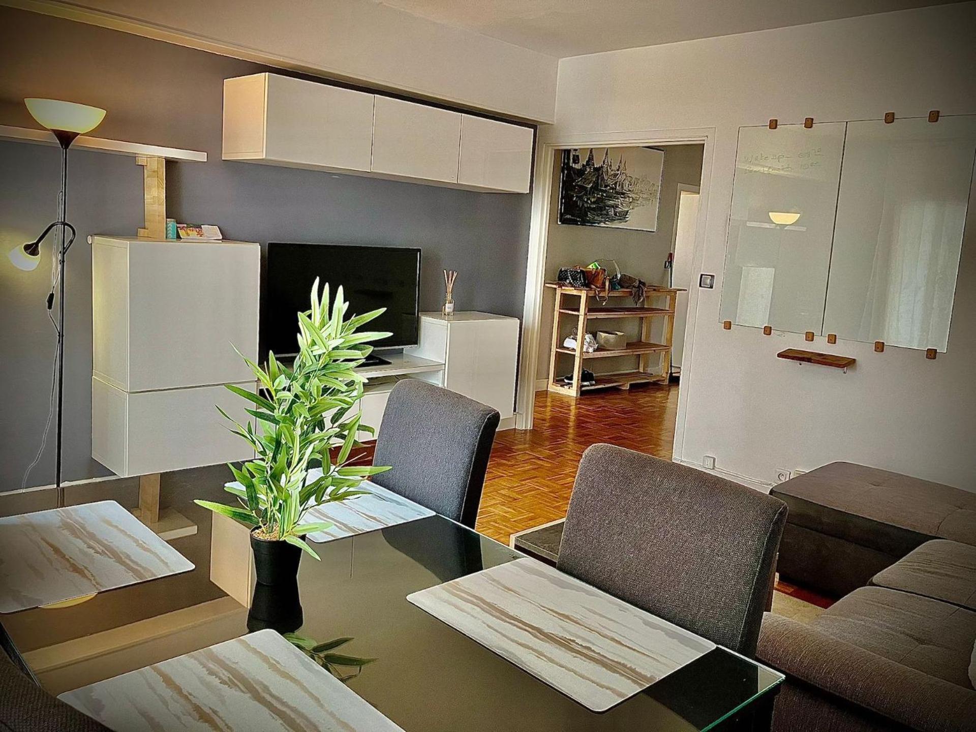 Ferienwohnung Parisian Lounge 8 Pers Front Station Villemomble Exterior foto